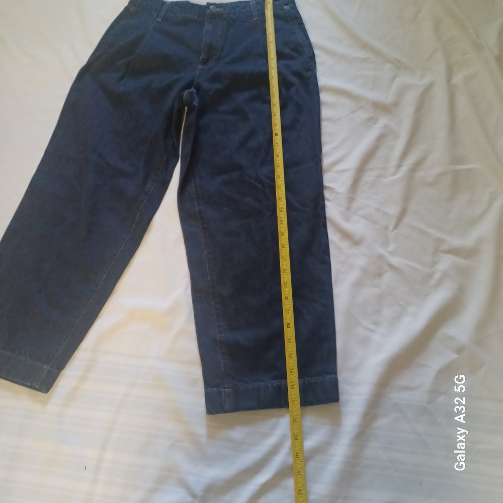 Banana Republic Women Size 30/10 Deep Indigo Relaxed Jeans - Picture 13 of 16